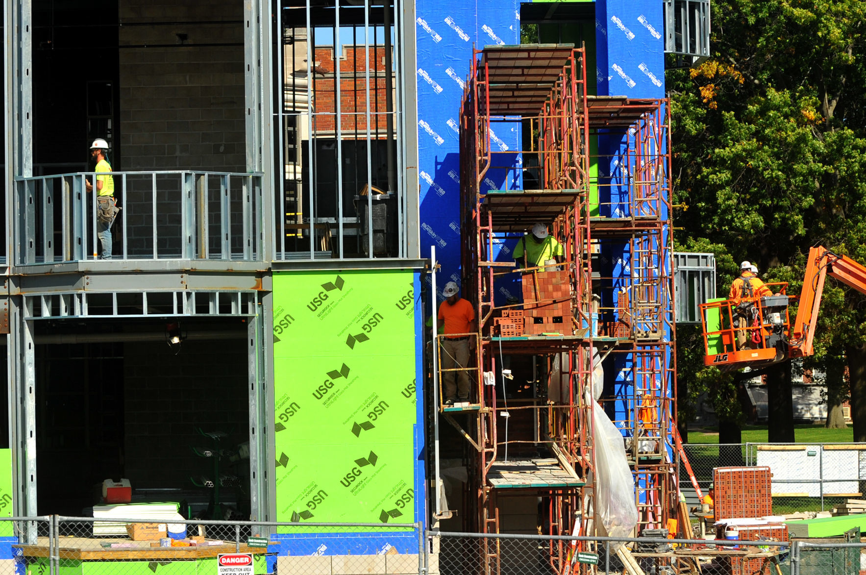 St. Ambrose construction addition to old McMullen Hall.